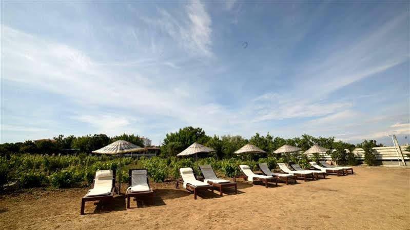 Arsipel Otel Бозджаада Экстерьер фото
